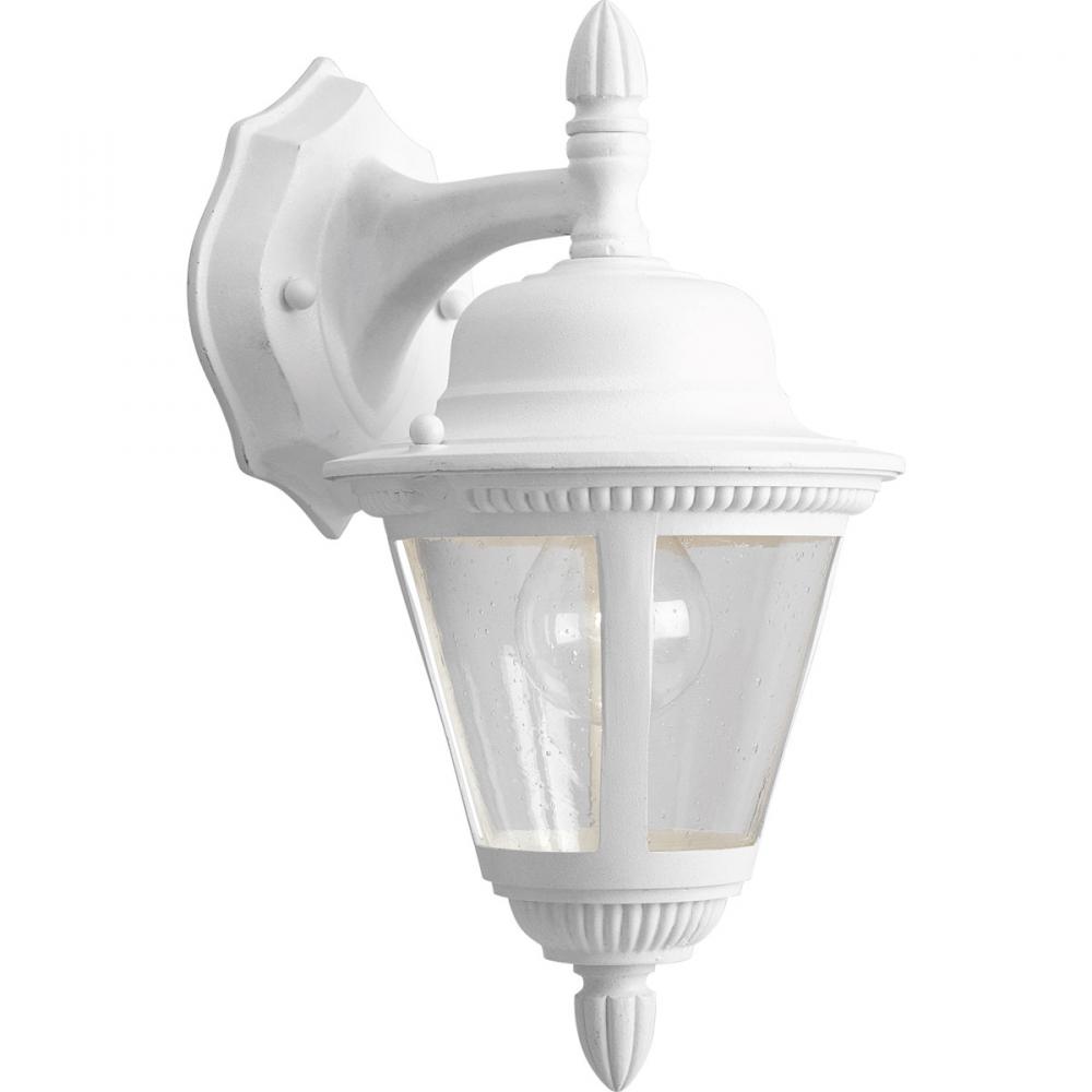 P5862-30 WALL LANTERN 1-60W MED