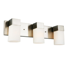 Eglo Canada 202864A - 3L Vanity Light / Murale de salle de bain 3L